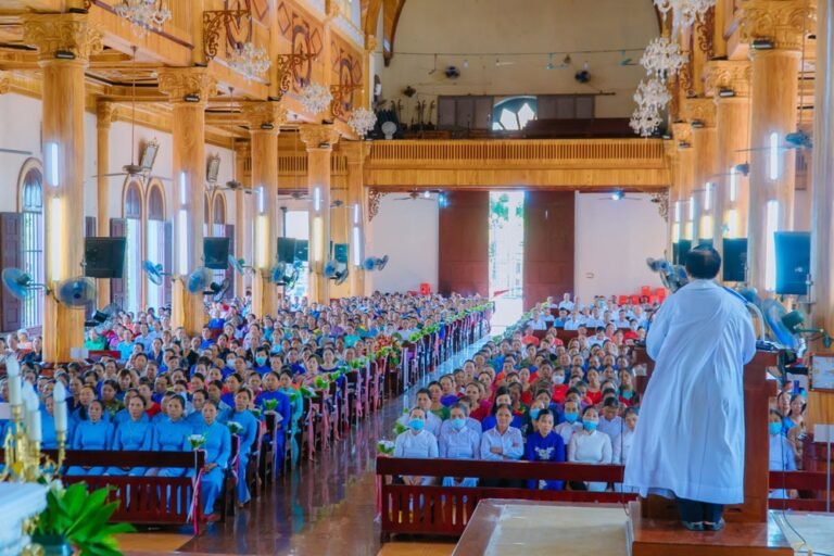 ĐẠI HỘI CON ĐỨC MẸ GIÁO HẠT QUẦN PHƯƠNG GIÁO XỨ XUÂN DỤC