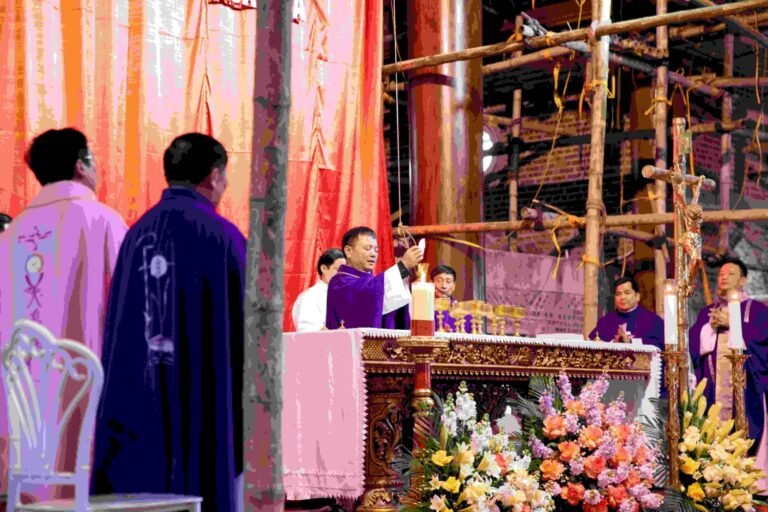 Giáo xứ Xuân Hà mừng thượng vì nhà thờ mới