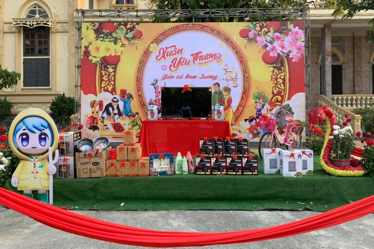 Nam Dương: Hội chợ xuân yêu thương 2025