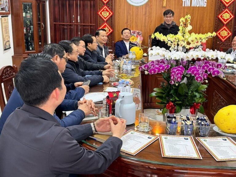 Hàng giáo sỹ hạt Tứ Trùng tĩnh tâm tháng 02/2025