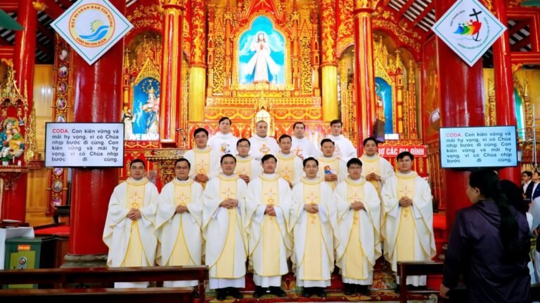 Thánh lễ tạ ơn kỷ niệm 2 năm chịu chức linh mục