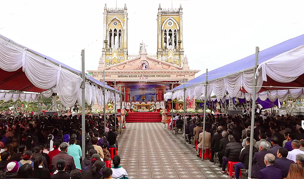 Read more about the article Họ Lạc Nghiệp, xứ Phú Thọ kính thánh Vinhsơn