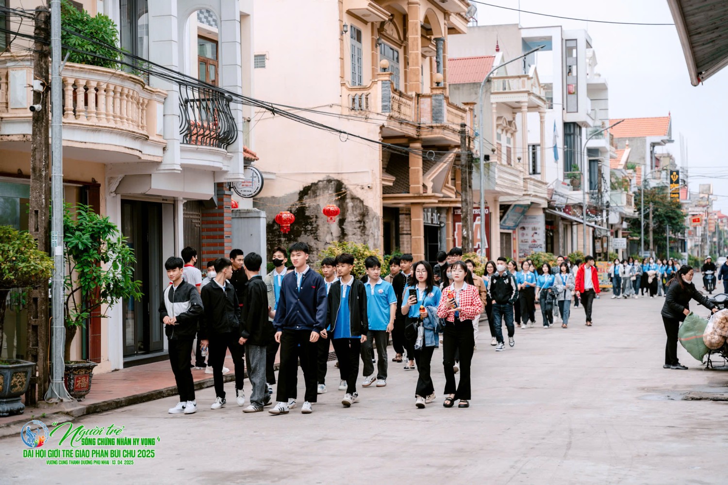 Read more about the article Đón tiếp và khai mạc đại hội giới trẻ Gp Bùi Chu 2025