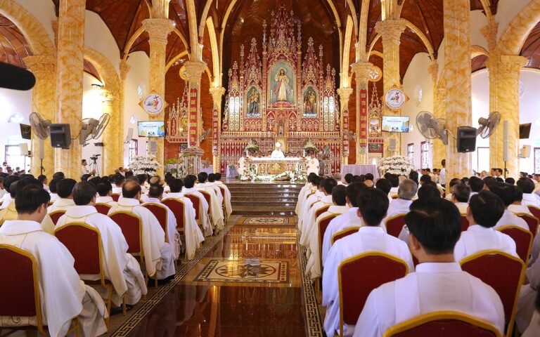 Giáo hạt Tứ Trùng hành hương Năm Thánh 2025