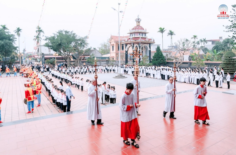 Read more about the article Giáo xứ Giáp Nam mừng kính thánh Vinhsơn