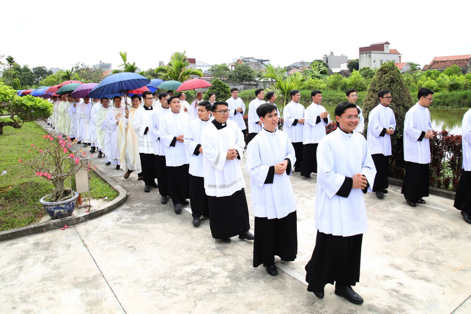 Read more about the article Cha Đaminh Trần Đức Thảo tạ ơn thánh chức