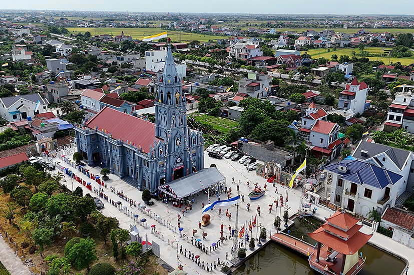 Read more about the article Phù Sa: Tuần Chầu hiệp nhất và an bình