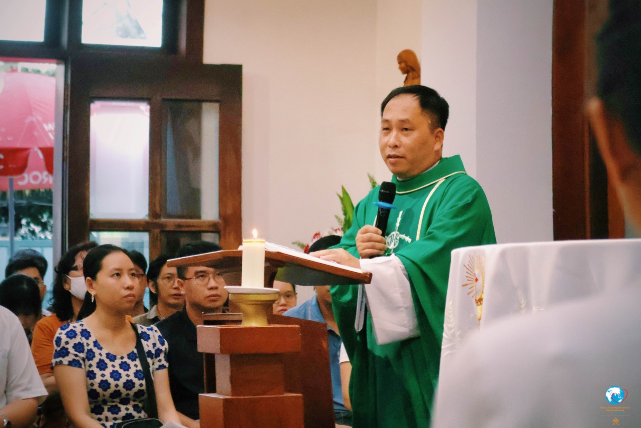 Read more about the article Ngày Thánh Thể Tháng 7: Phân định thiêng liêng trong Thánh Thần