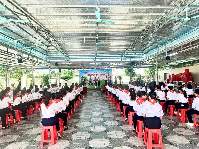 Read more about the article Giáo hạt Tương Nam: Bế giảng khoá Sư phạm Giáo lý