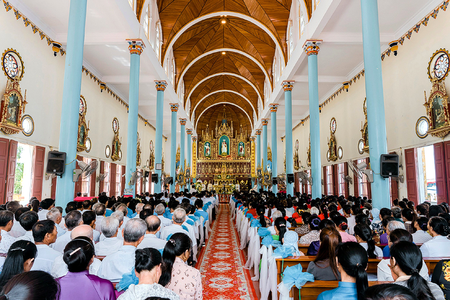 Read more about the article Tân giáo xứ Giáo Phòng đón cha xứ tiên khởi