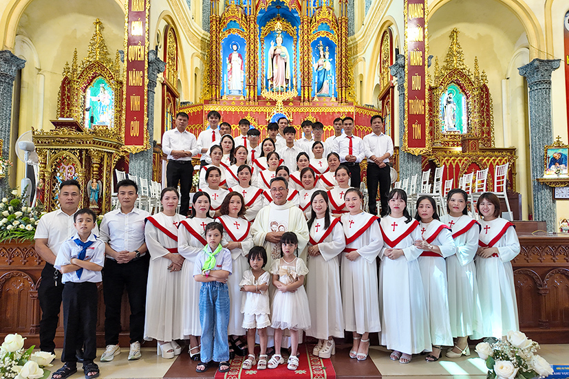 Read more about the article Cha Giuse Vũ Tiến Tặng nhận xứ Thánh Danh