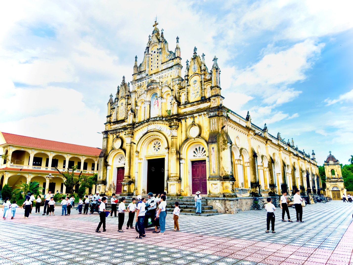 Read more about the article Thiếu nhi An Bài bước vào năm học mới