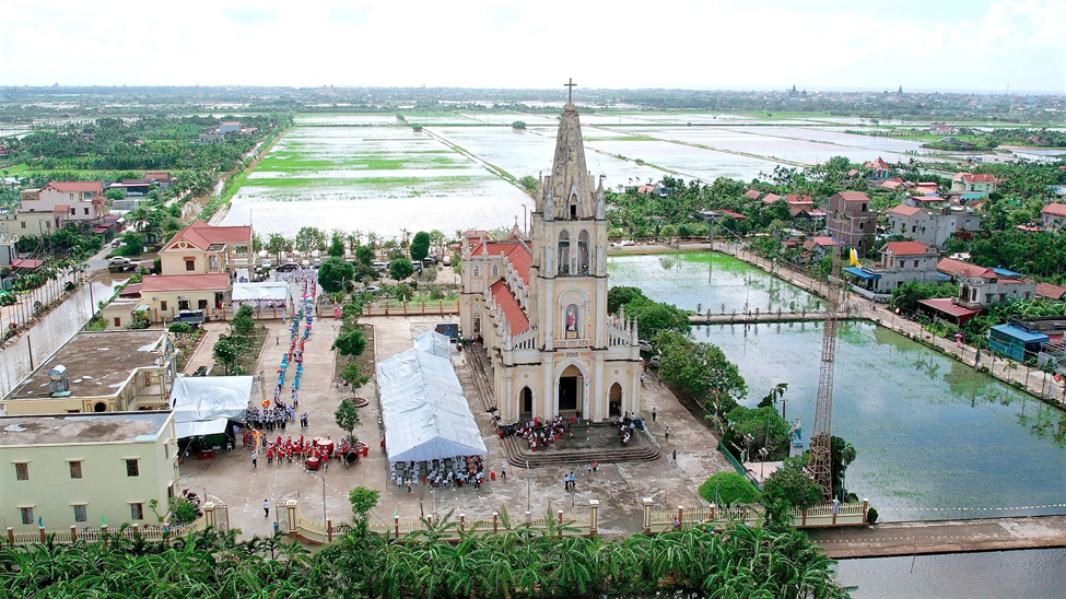 Read more about the article Tư Khẩn, tri ân vì một trăm năm hồng phúc