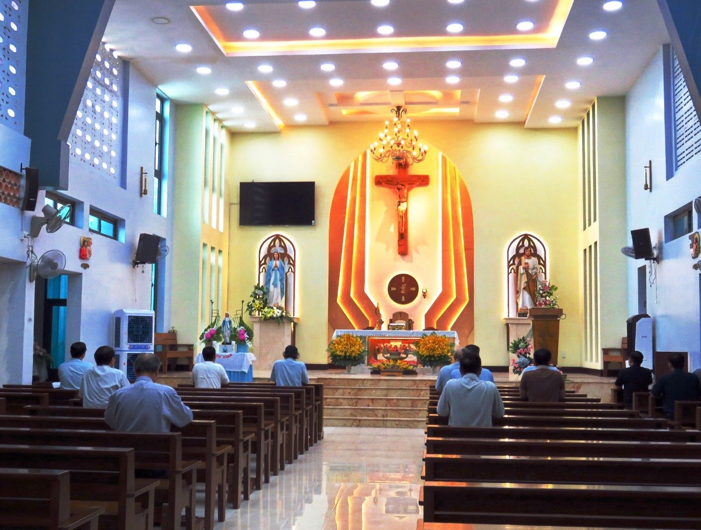 Read more about the article Linh mục đoàn giáo hạt Gia Định tĩnh tâm tháng 10 – 2025