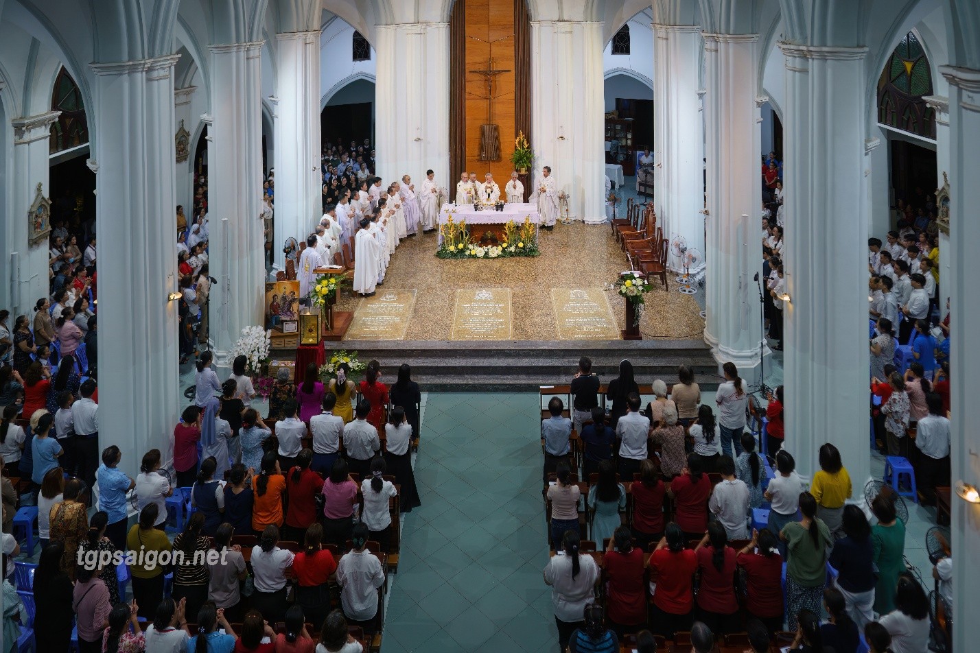 Read more about the article Bế mạc Triển lãm “Phép lạ Thánh Thể” & Mừng lễ Thánh Gioan Phaolô II