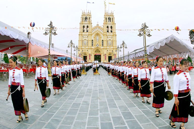 Họ Lục Thủy (Gx. Phú Thọ) khánh thành nhà thờ mới
