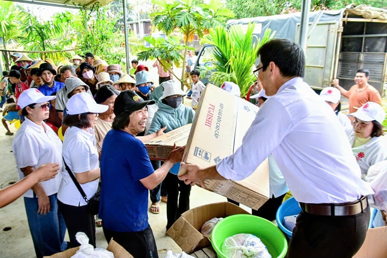Read more about the article Chia sẻ yêu thương: Caritas Hạt Phú Thọ hướng về đồng bào lũ lụt Buôn Mê Thuột