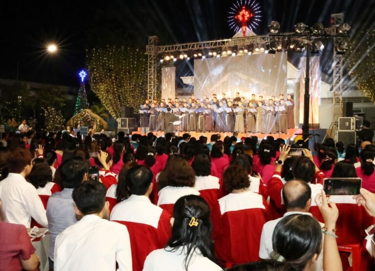 Giáo hạt Thủ Thiêm: Đêm Hoan Ca Giáng Sinh 2025