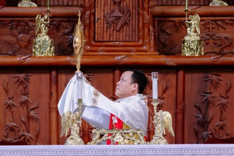 Ban BVSS – Caritas Giáo phận mừng kính Quan thầy