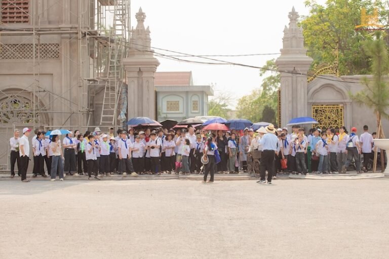 Chuỗi thánh lễ mừng công nhà thờ Chính Toà