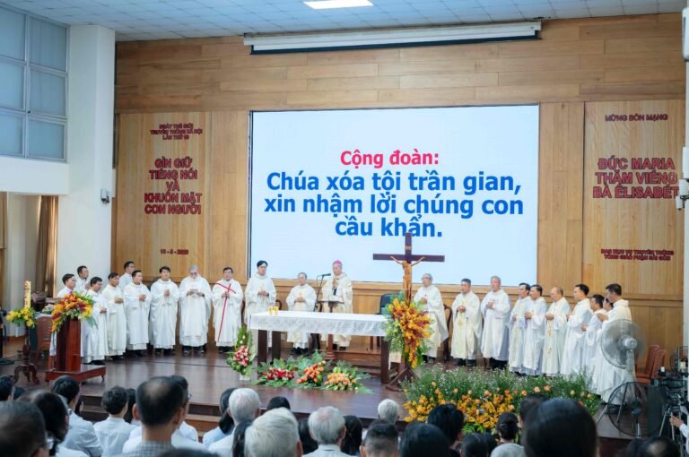 Tổng Giáo phận Sài Gòn cử hành Ngày Thế giới Truyền thông xã hội lần thứ 60