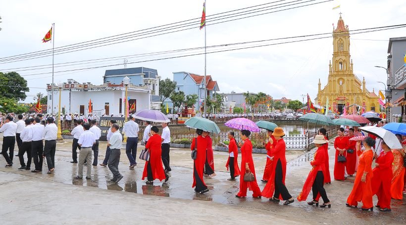 Read more about the article Cha Giuse Đào Văn Thao dâng Thánh lễ Mở tay