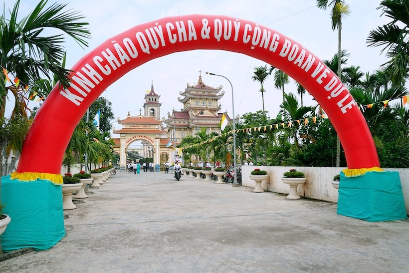 Read more about the article Tuần chầu lượt giáo xứ Tân Phường