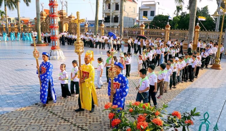Gx. Thiện Giáo bế mạc Thánh Hoa